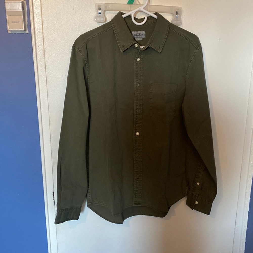 Pull and Bear shirt